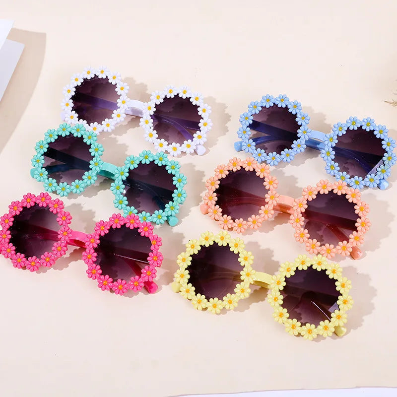 New Cute Flower Sunglasses Girl Purple Floral Frame Round Lens White Children's Beach Party Eyewear Glasses